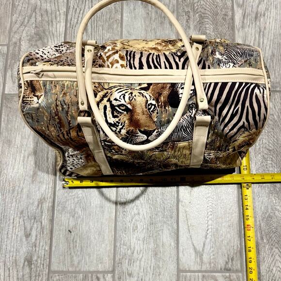 African Animal Safari Themed Medium Duffle & Small Crossbody bag - Picture 11 of 15